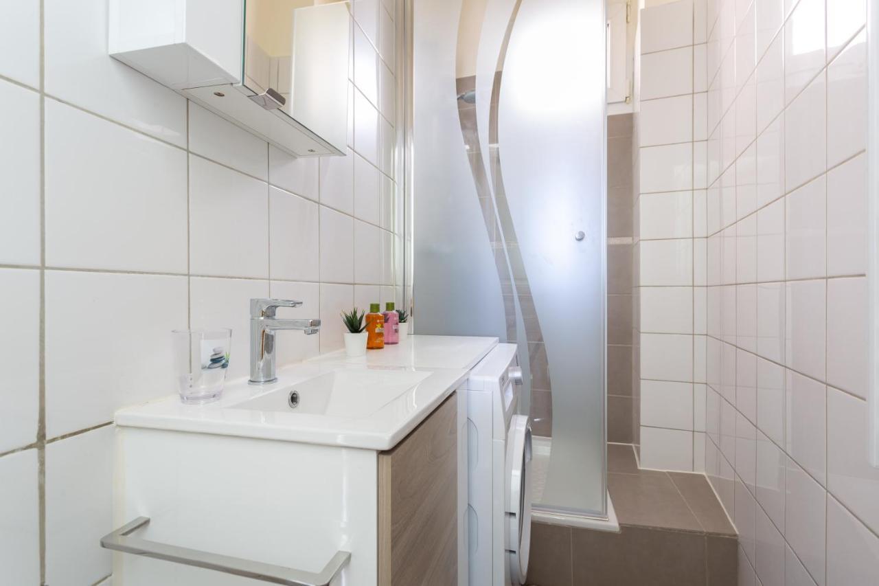 Le Charme Haussmannien-10 Min Paris Apartment Argenteuil Exterior photo